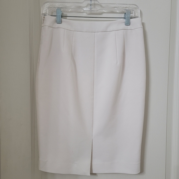 The Limited Scandal Collection Size 2 Ivory Pencil Skirt with Button Detail - Picture 2 of 10